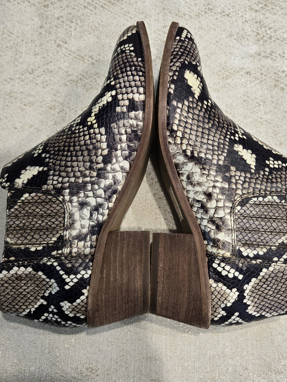 Madewell SnakePrint Leather Chelsea Ankle Boots Block Stacked heel WesternBoho 6 - Picture 6 of 8